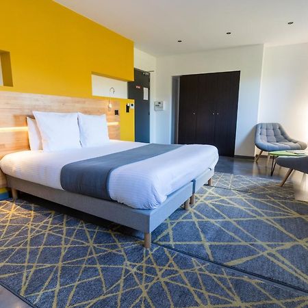 H85 Otel Chatte Dış mekan fotoğraf